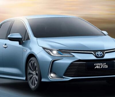 Toyota Corolla Altis Detailed Review and specifications