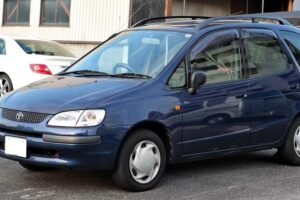 Toyota Corolla Spacio Detailed Review and specifications