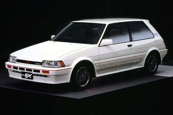 Toyota Corolla FX Detailed Review and specifications