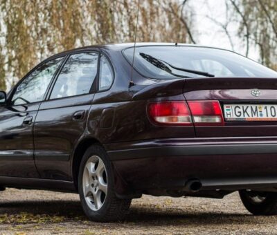 Toyota Carina E Detailed Review and specifications