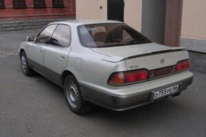 Toyota Camry Prominent Detailed Review and specifications